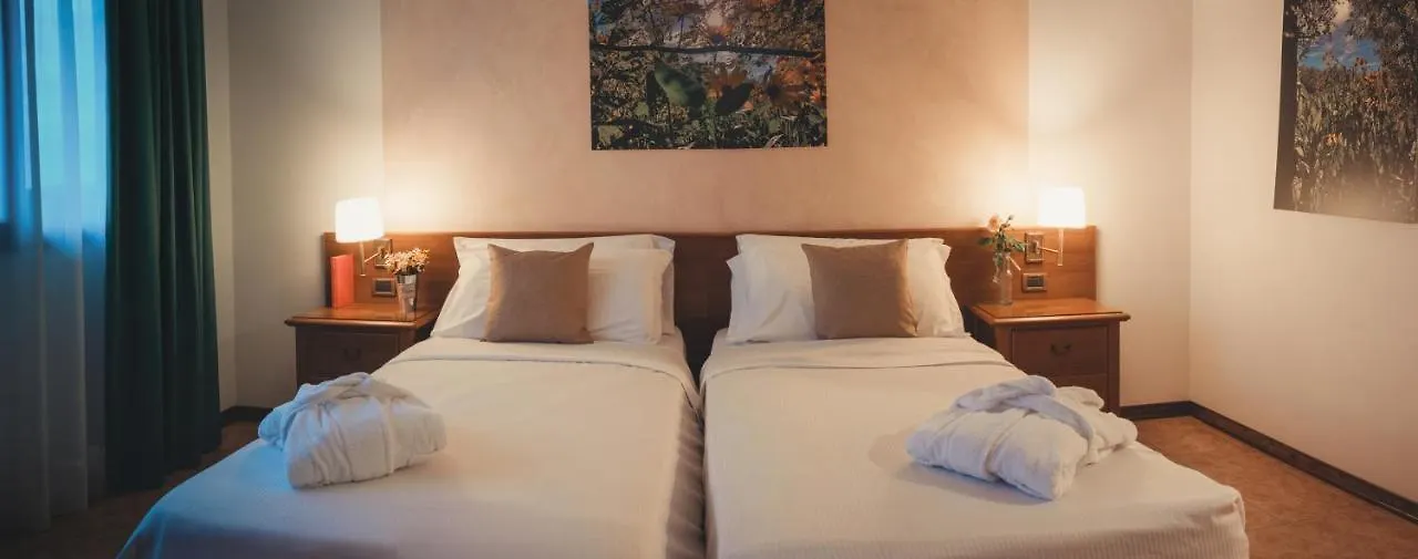 Ancora Sport Resort Hotel Meolo 4*,